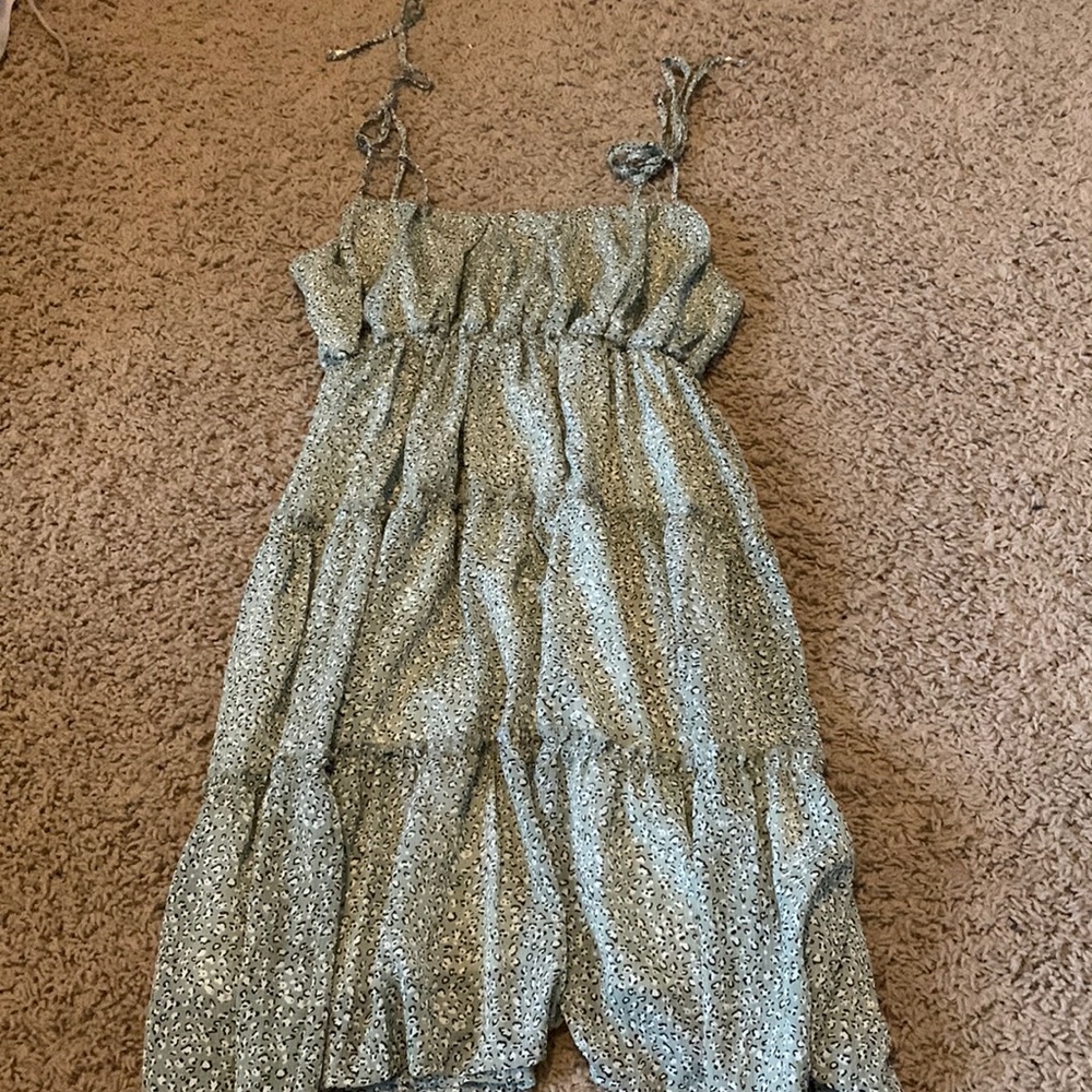 Amazon size medium green cheetah print sun dress /w tie sleeves